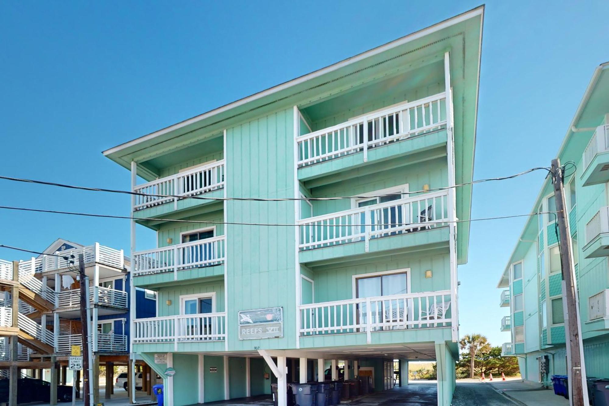 Reef Therapy Carolina Beach Exterior photo